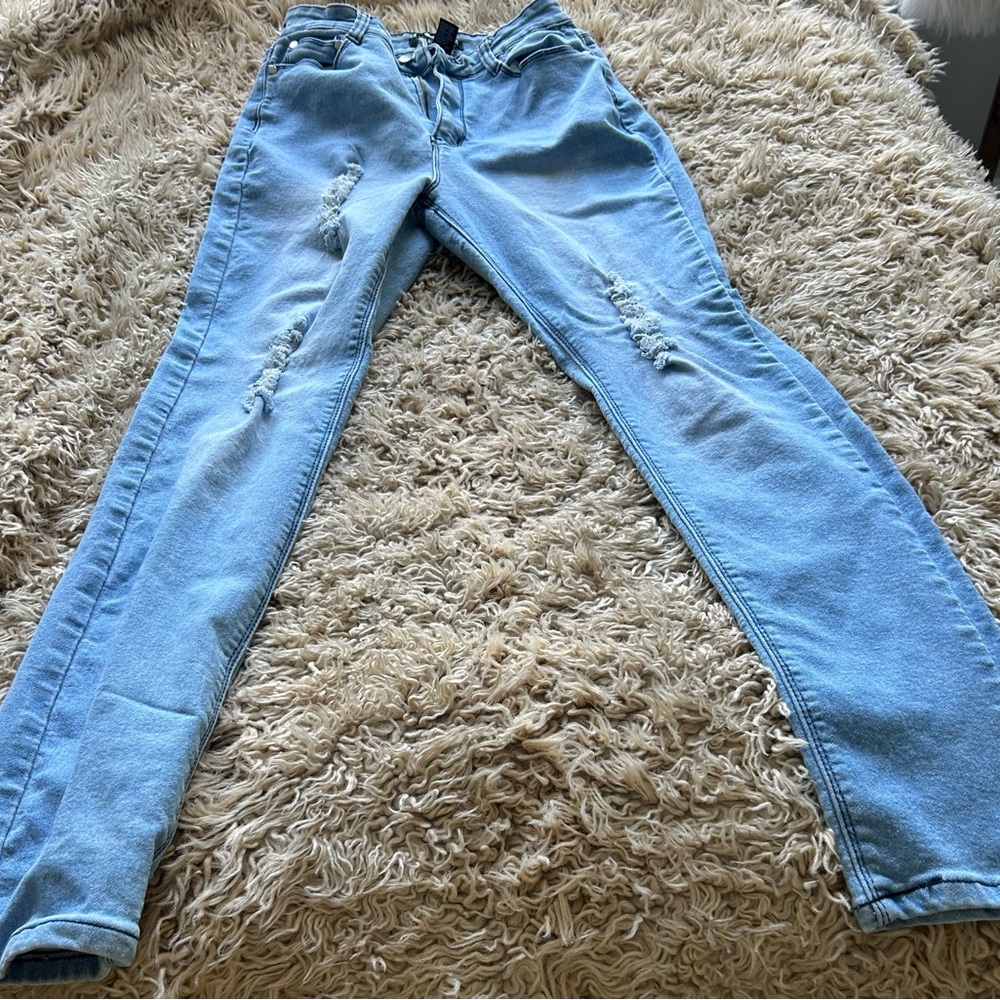 Fashion Nova Light Blue Skinny Jeans